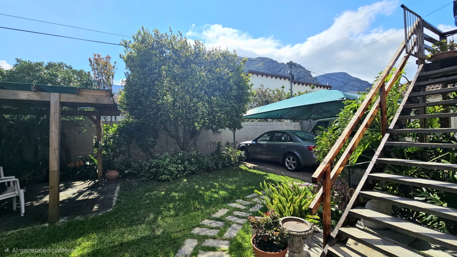 5 Bedroom Property for Sale in Voelklip Western Cape